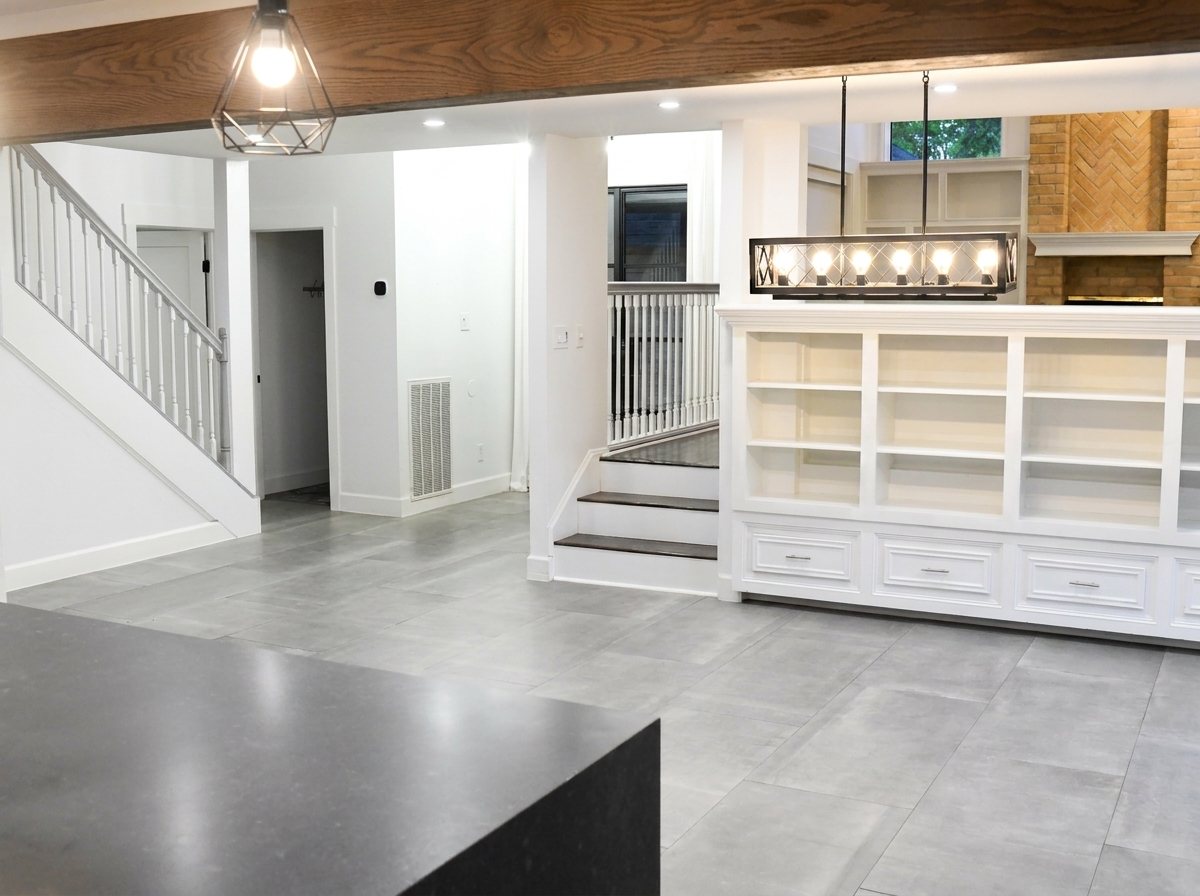 Dining area, empty
